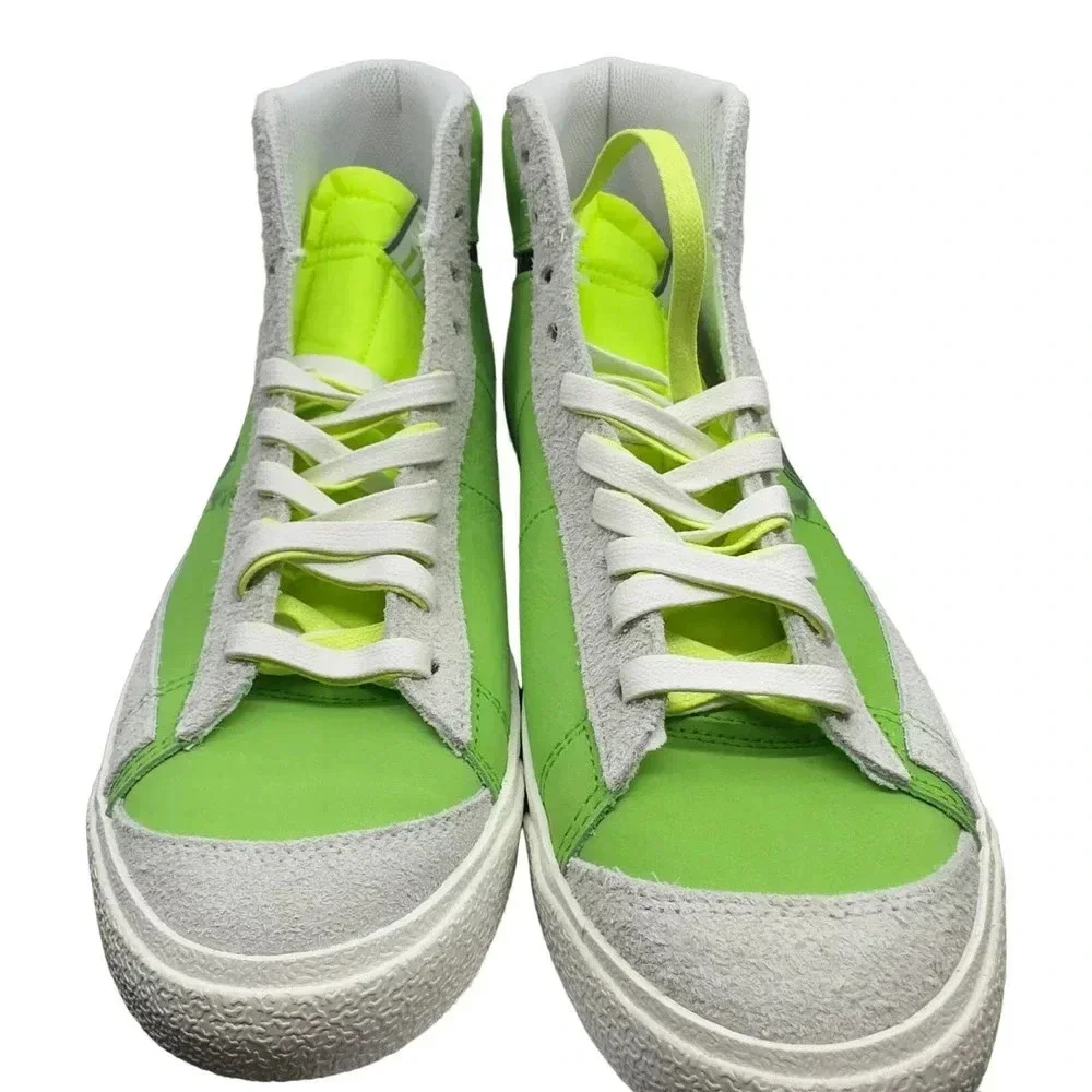 Nike Mens Shoes Dunk Mid 77 Oregon Ducks Limited Edition Sneakers Green Size 10 - Picture 2 of 8